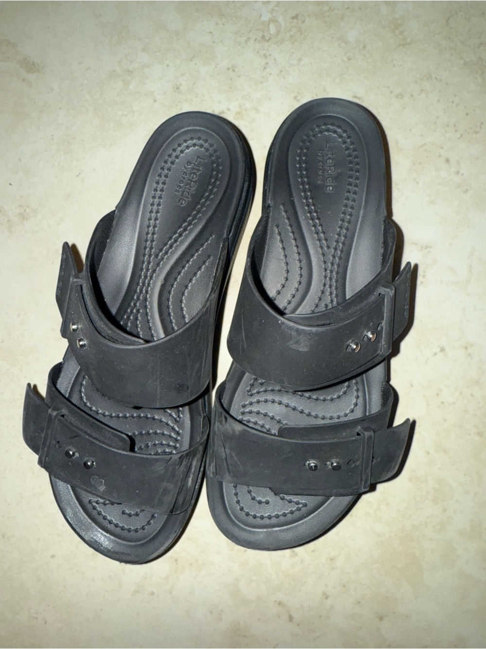 Brooklyn slide croc sandals 🩴 🐊